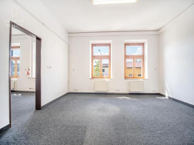 Prodej kanceláře, Mladá Boleslav, Ptácká, 305 m2