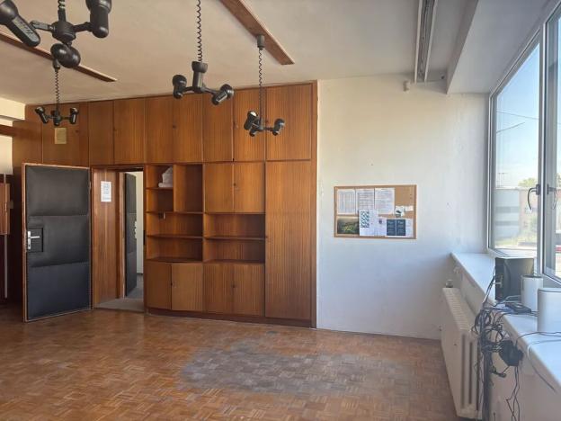 Pronájem kanceláře, Brno, Hněvkovského, 69 m2