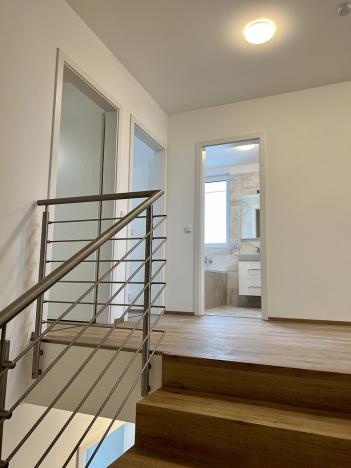 Prodej rodinného domu, Vestec, Vrbová, 172 m2