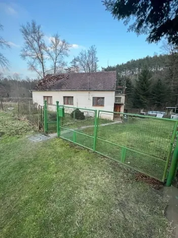 Prodej vícegeneračního domu, Lužná, Čejkovka, 250 m2