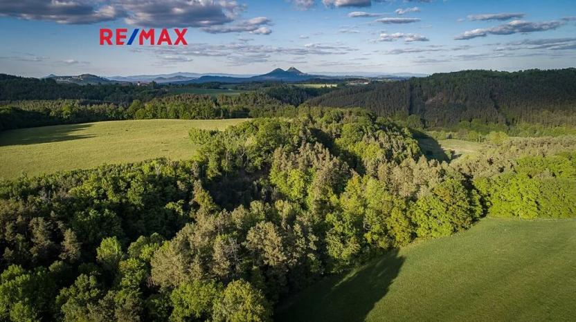 Prodej vily, Blatce, 1947 m2