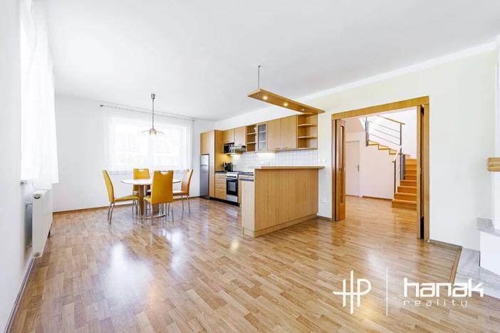 Pronájem rodinného domu, Doloplazy, 264 m2