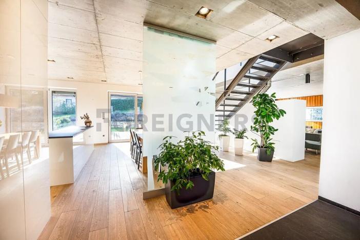 Prodej rodinného domu, Podolí, 257 m2