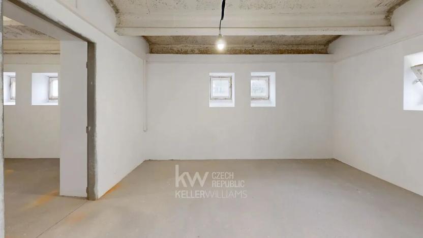 Pronájem skladu, Praha - Dejvice, U Hadovky, 47 m2