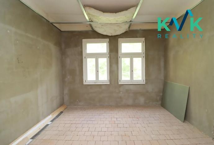 Prodej bytu 4+1, Karlovy Vary, Sadová, 154 m2