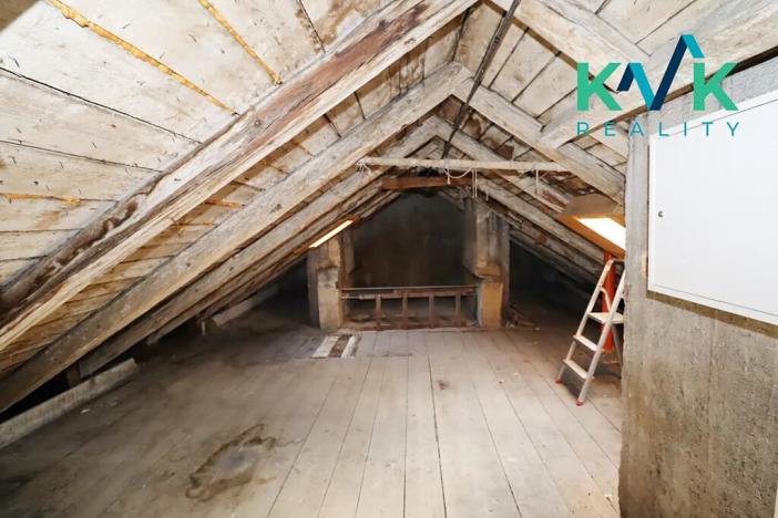 Prodej bytu 4+1, Karlovy Vary, Sadová, 154 m2