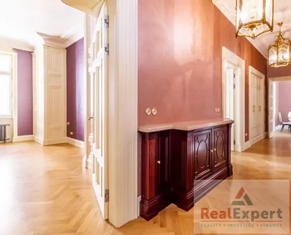 Prodej bytu 4+kk, Praha - Staré Město, Veleslavínova, 135 m2