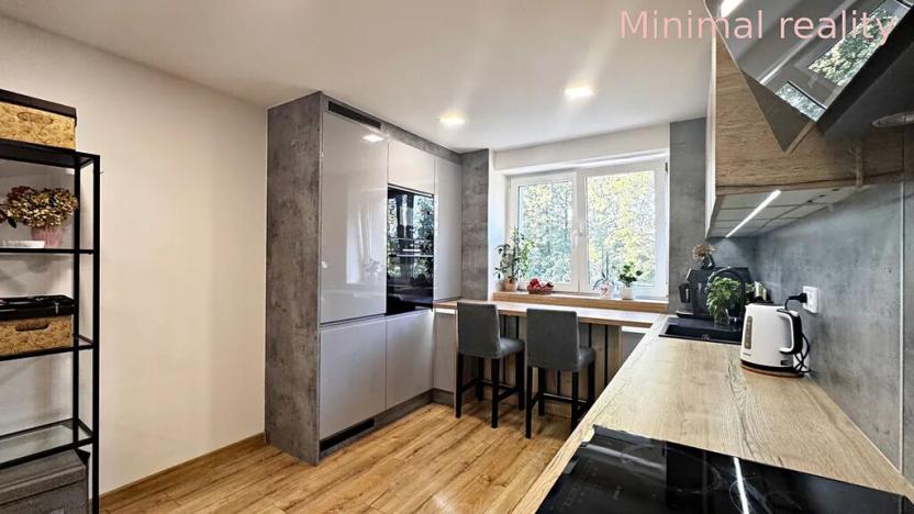 Prodej bytu 2+kk, Ostrava, Hasičská, 61 m2