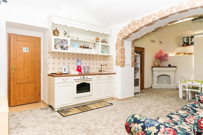 Prodej obchodního prostoru, Praha - Žižkov, Žižkovo náměstí, 113 m2