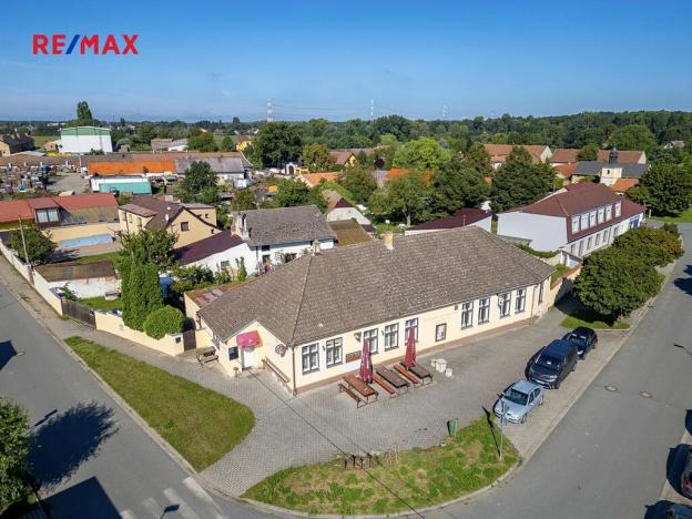 Prodej obchodního prostoru, Čelákovice, Na Hrázi, 650 m2