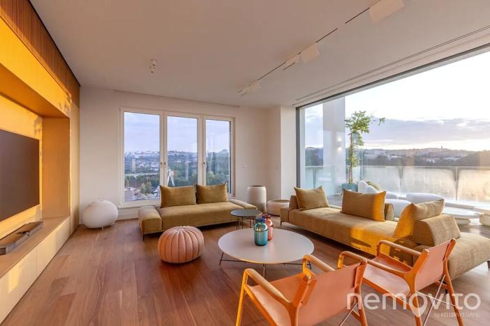 Prodej bytu 4+kk, Praha - Holešovice, V přístavu, 271 m2