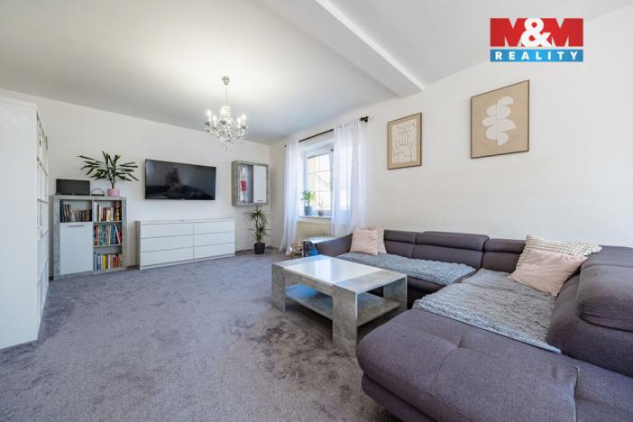 Prodej rodinného domu, Mochov, Ruská, 370 m2