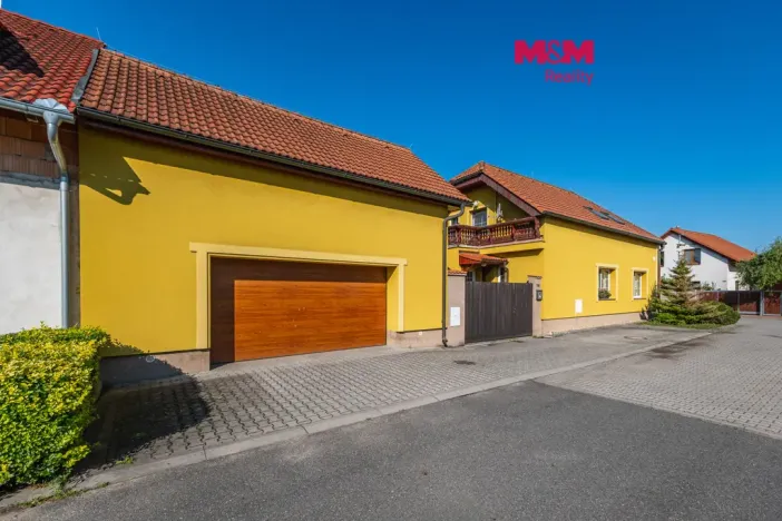 Prodej rodinného domu, Mochov, Ruská, 370 m2