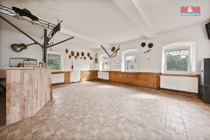 Prodej rodinného domu, Chlumec - Žandov, 400 m2