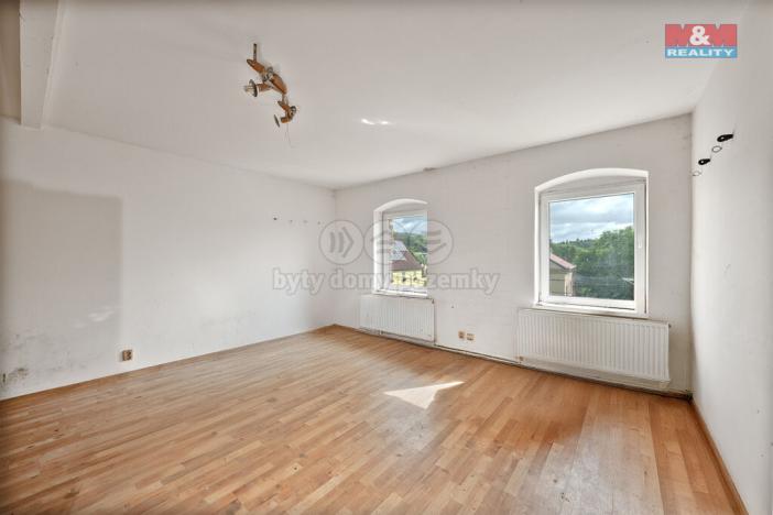 Prodej rodinného domu, Chlumec - Žandov, 400 m2