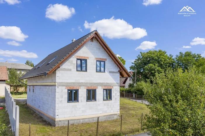 Prodej rodinného domu, Okrouhlice, 162 m2