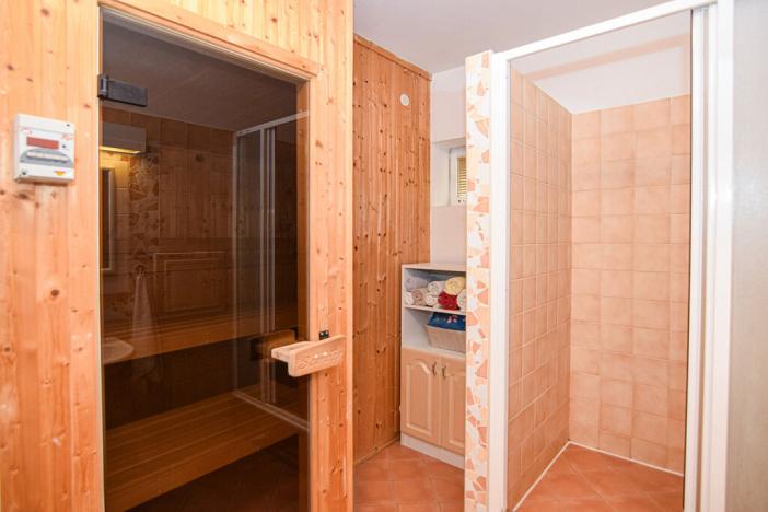 Prodej rodinného domu, Jevany, U Potoka, 246 m2