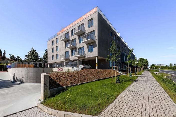 Prodej bytu 1+kk, Praha - Hostavice, Českobrodská, 31 m2