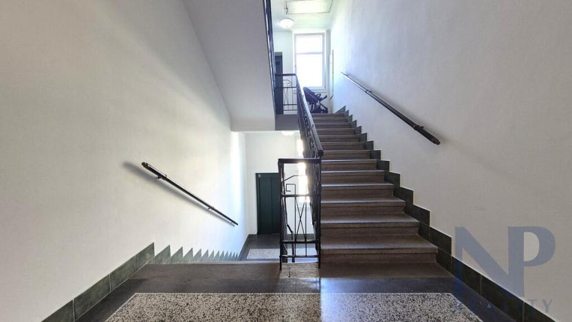 Prodej bytu 4+kk, Praha - Hradčany, Na valech, 123 m2