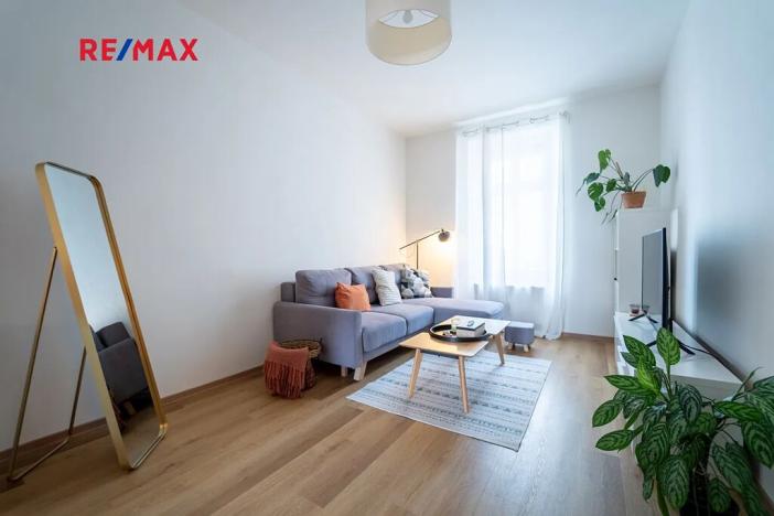 Prodej bytu 2+1, Praha - Karlín, Pernerova, 62 m2