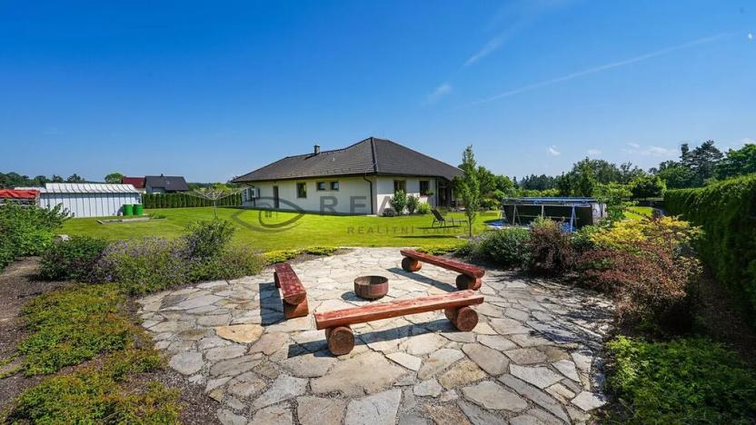 Prodej rodinného domu, Borovany, 237 m2