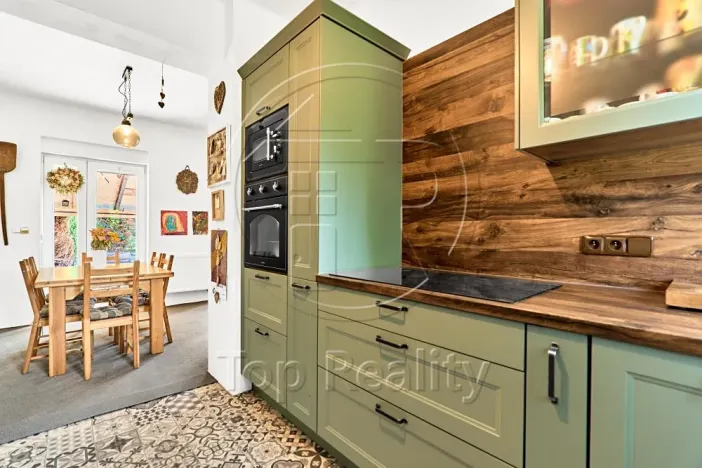 Prodej rodinného domu, Březová, 199 m2