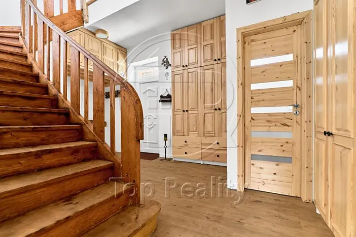 Prodej rodinného domu, Březová, 199 m2