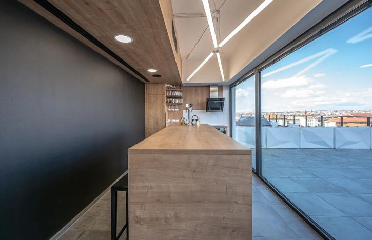 Pronájem kanceláře, Praha - Nusle, 5. května, 850 m2