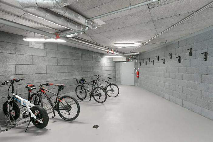 Pronájem kanceláře, Praha - Libeň, Voctářova, 690 m2