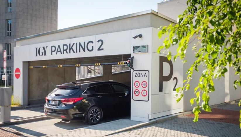 Pronájem kanceláře, České Budějovice, Pražská tř., 500 m2