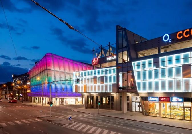 Pronájem kanceláře, České Budějovice, Pražská tř., 300 m2