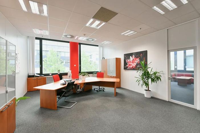 Pronájem kanceláře, Praha - Stodůlky, Siemensova, 220 m2