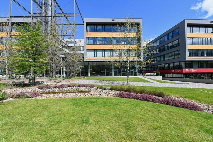 Pronájem kanceláře, Praha - Stodůlky, Siemensova, 340 m2