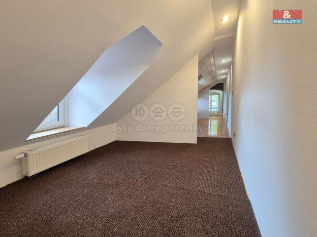 Pronájem bytu 2+kk, Jáchymov, náměstí Republiky, 56 m2