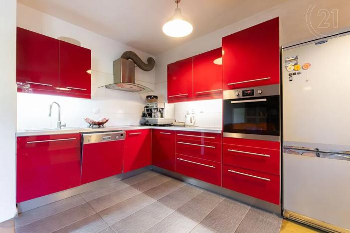 Prodej bytu 2+kk, Praha - Horní Měcholupy, Boloňská, 65 m2