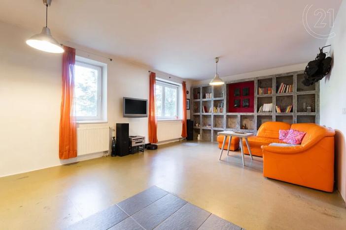 Prodej bytu 2+kk, Praha - Horní Měcholupy, Boloňská, 65 m2