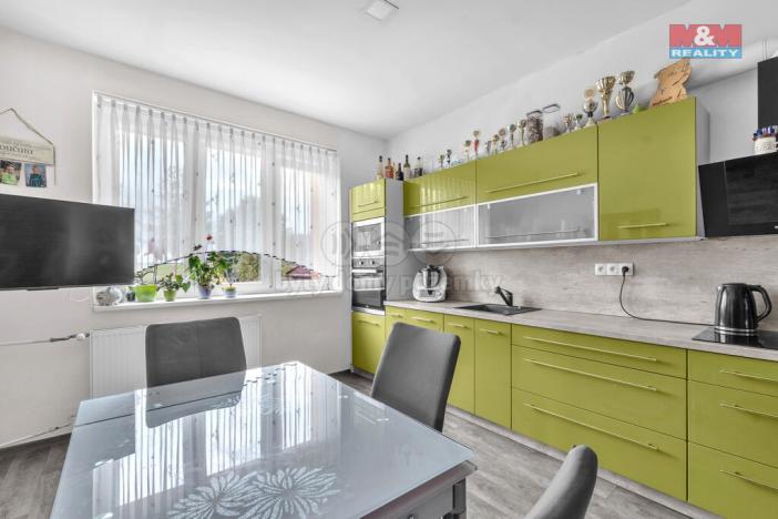 Prodej rodinného domu, Boseň, 180 m2