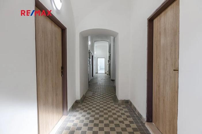 Prodej obchodního prostoru, Zbiroh, Líšenská, 700 m2