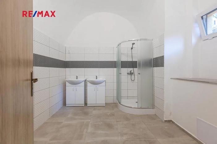 Prodej obchodního prostoru, Zbiroh, Líšenská, 700 m2