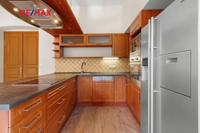 Pronájem bytu 3+kk, Plzeň, Na Roudné, 90 m2