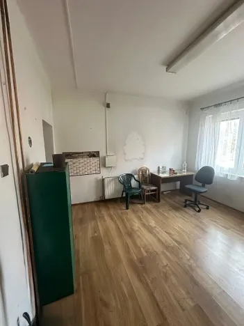 Prodej obchodního prostoru, Třebíč, Sucheniova, 200 m2