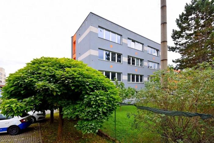 Pronájem kanceláře, Praha - Radotín, Vrážská, 80 m2