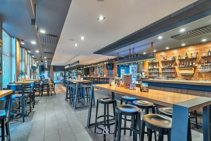 Prodej restaurace, Česká Lípa, Antonína Sovy, 900 m2