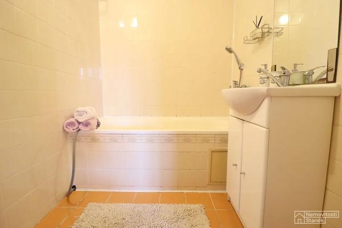 Prodej bytu 3+1, Písek, Smrkovická, 70 m2