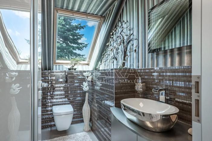 Prodej vily, Zeleneč, Štefánikova, 540 m2