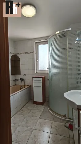 Prodej komerční nemovitosti, Ostrava, 192 m2