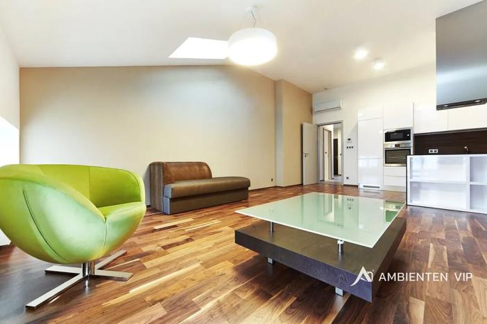 Pronájem bytu 2+kk, Brno, Jakubská, 78 m2