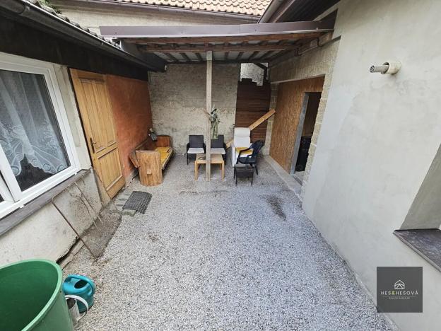 Prodej rodinného domu, Zbuzany, U Kovárny, 230 m2