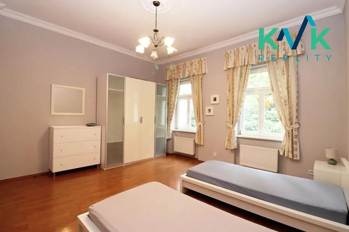 Prodej bytu 3+1, Karlovy Vary, Zahradní, 123 m2