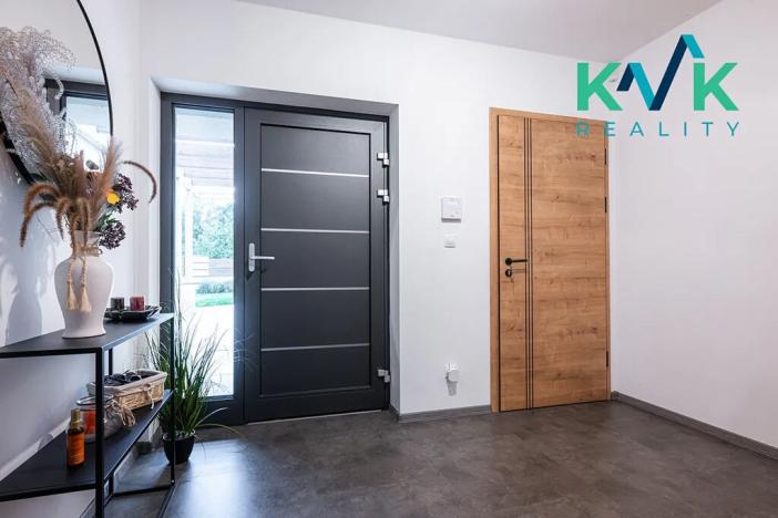 Prodej rodinného domu, Hájek, 228 m2